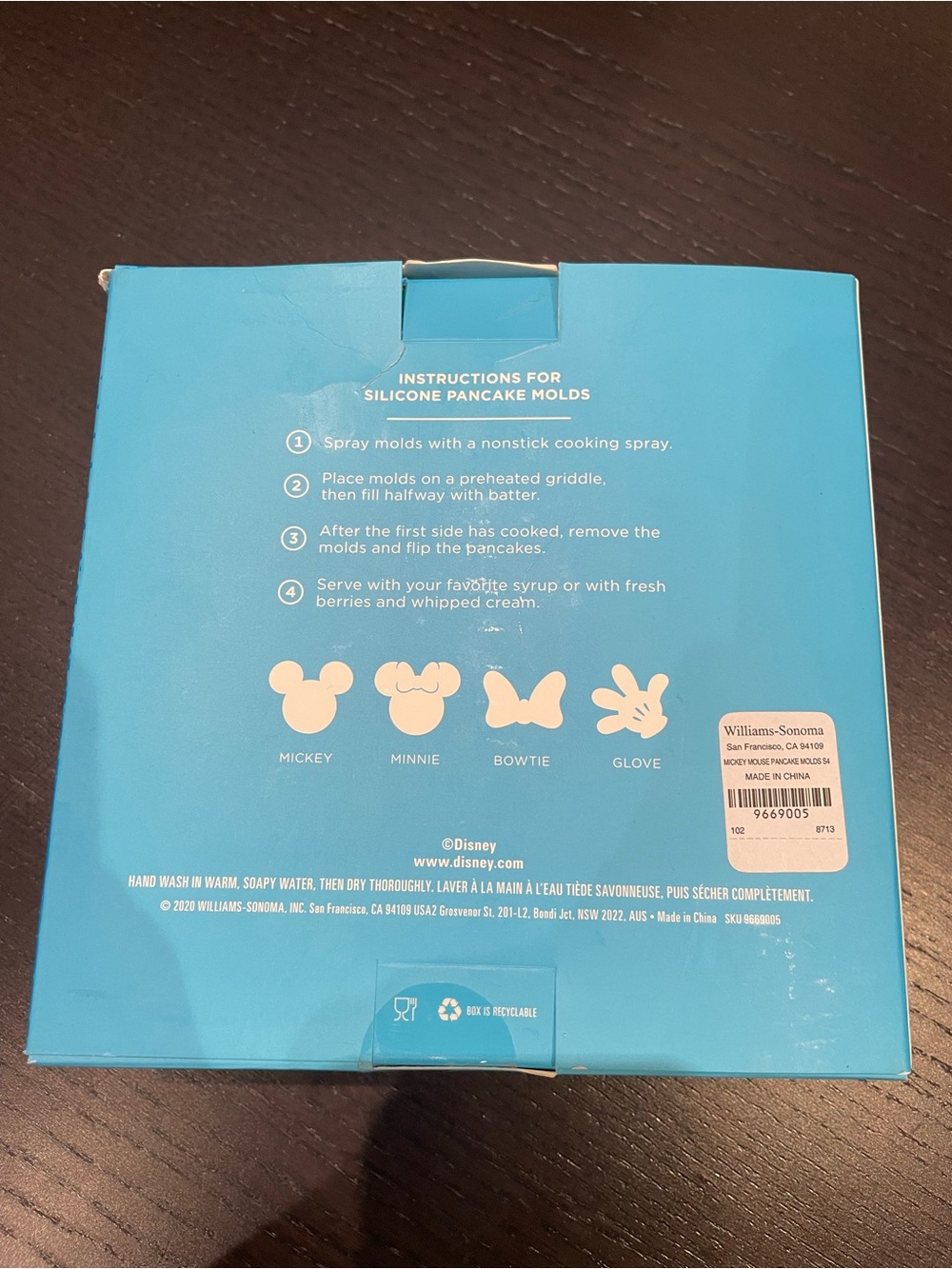 Williams Sonoma Mickey & Friends Pancake Molds — Blue and White Packaging NWT - Picture 2 of 5